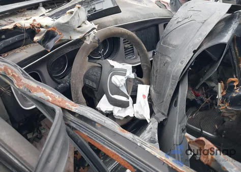 2019 Dodge Charger Scat Pack Rwd z USA, uszkodzony, nr VIN 2C3CDXGJ1KH576630